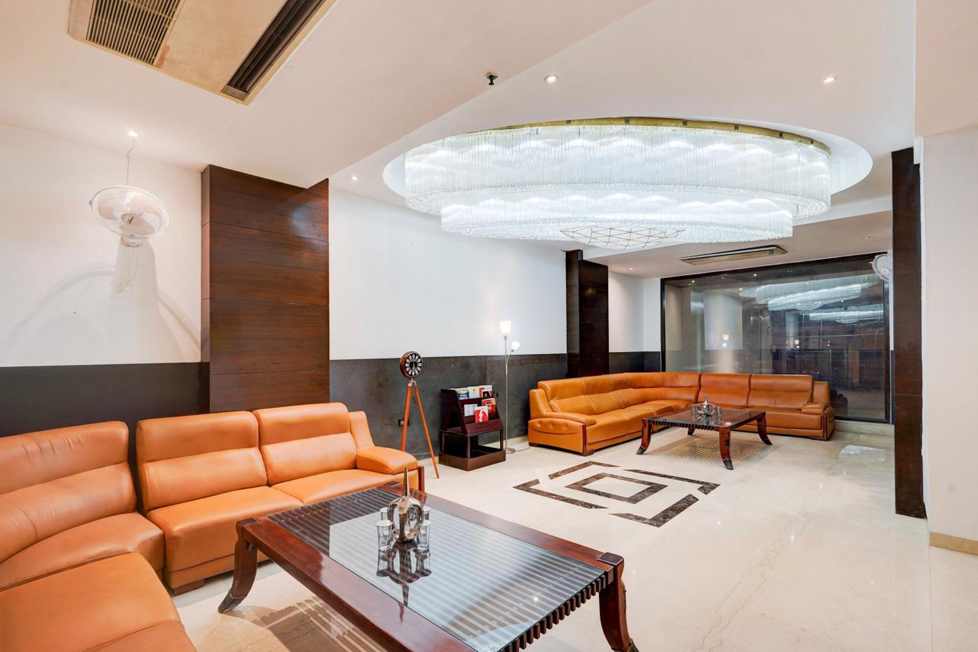 Townhouse Oak Agra Near Sultanganj Puliya Formerly Bb Grand Екстериор снимка