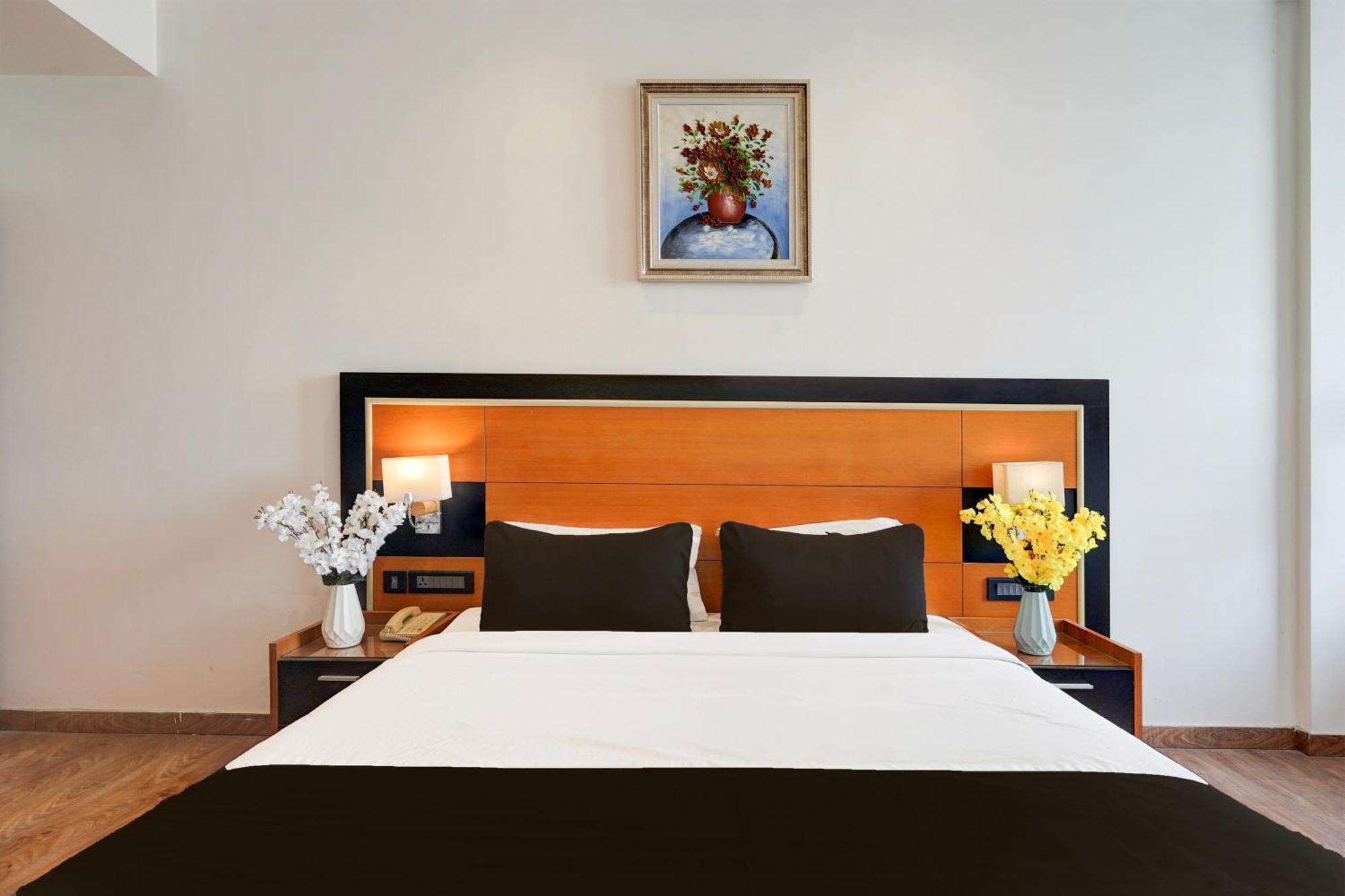 Townhouse Oak Agra Near Sultanganj Puliya Formerly Bb Grand Екстериор снимка